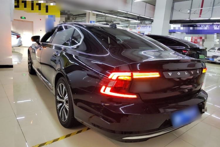 Used Volvo S90 2021 B5 Zhiyi Luxury Edition Rear Left 45 Deg