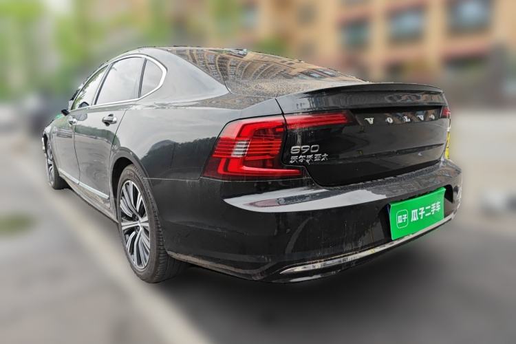 Used Volvo S90 2021 B5 Zhiyi Luxury Edition Rear Left 45 Deg