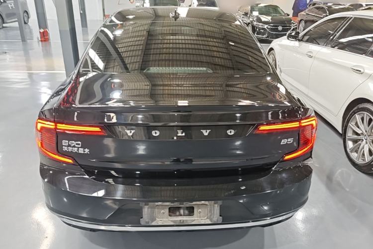 Used Volvo S90 2021 B5 Zhiyi Luxury Edition Rear