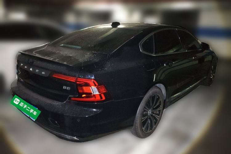 Used Volvo S90 2021 B5 Zhiyuan Luxury Edition Rear Right 45 Deg