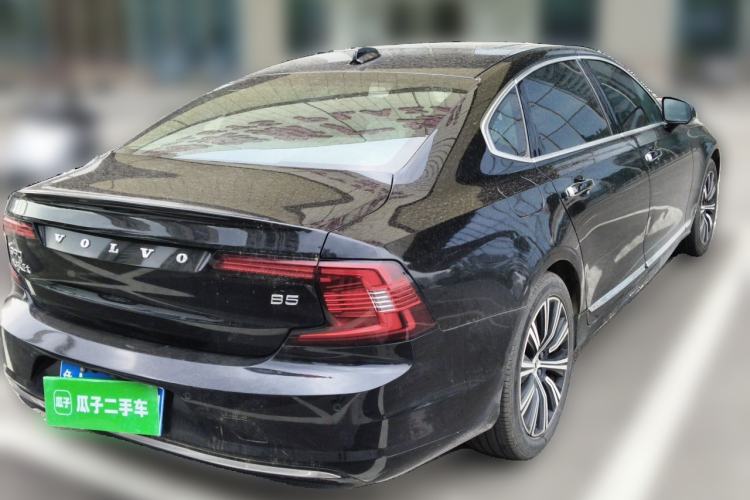 Used Volvo S90 2021 B5 Zhiyuan Luxury Edition Rear Right 45 Deg