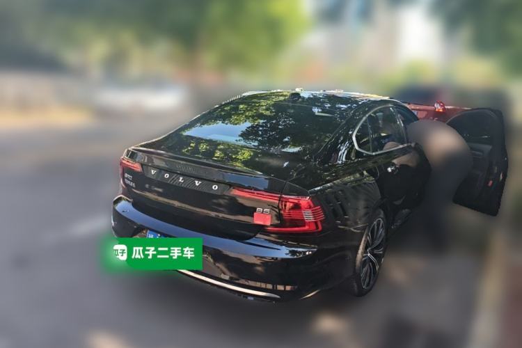 Used Volvo S90 2021 B5 Luxury Smart Edition Rear Right 45 Deg