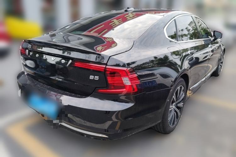 Used Volvo S90 2021 B5 Zhiyi Luxury Edition Rear Right 45 Deg