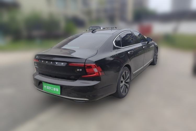 Used Volvo S90 2021 B5 Zhiyi Luxury Edition Rear Right 45 Deg