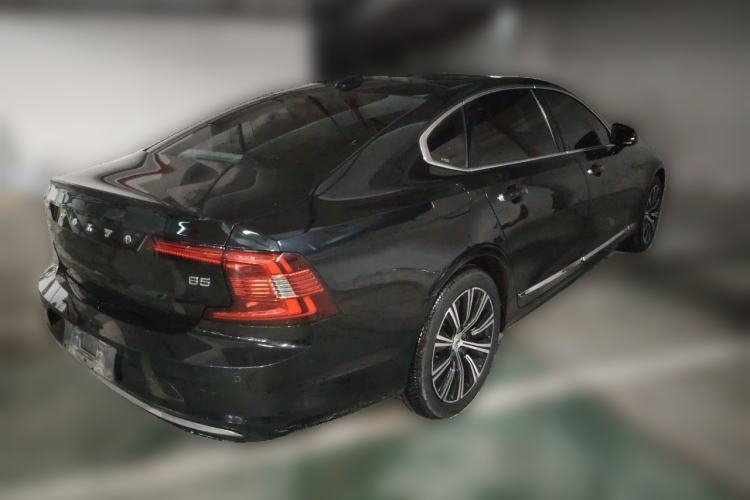 Used Volvo S90 2021 B5 Zhiyi Luxury Edition Rear Right 45 Deg