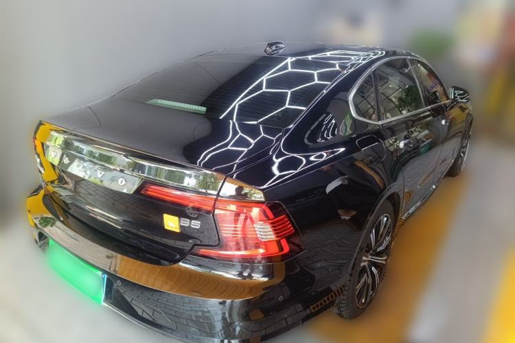 Used Volvo S90 2021 B5 Luxury Smart Edition Rear Right 45 Deg