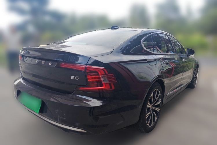 Used Volvo S90 2021 B5 Zhiyi Luxury Edition Rear Right 45 Deg