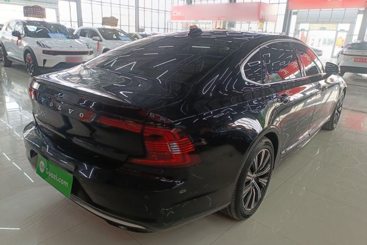 Used Volvo S90 2021 B5 Zhiyuan Luxury Edition Rear Right 45 Deg