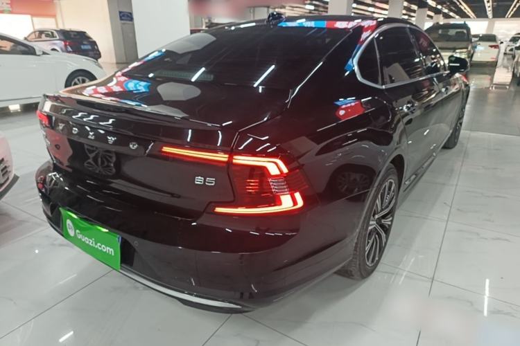 Used Volvo S90 2021 B5 Zhiyuan Luxury Edition Rear Right 45 Deg