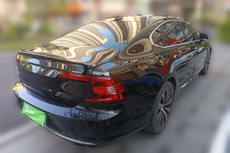 Used Volvo S90 2021 B5 Zhiyi Luxury Edition Rear Right 45 Deg