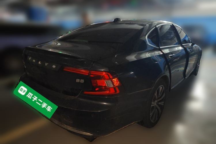 Used Volvo S90 2021 B5 Zhiyi Luxury Edition Rear Right 45 Deg