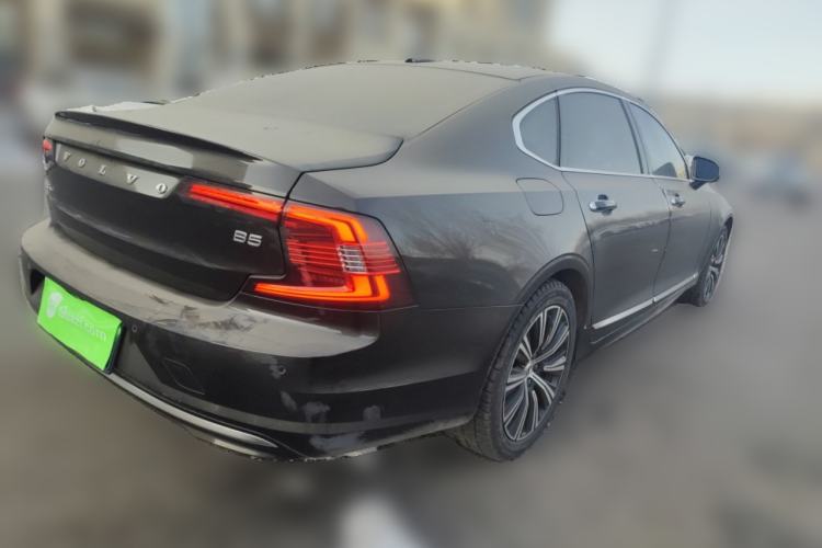 Used Volvo S90 2021 B5 Zhiyuan Luxury Edition Rear Right 45 Deg