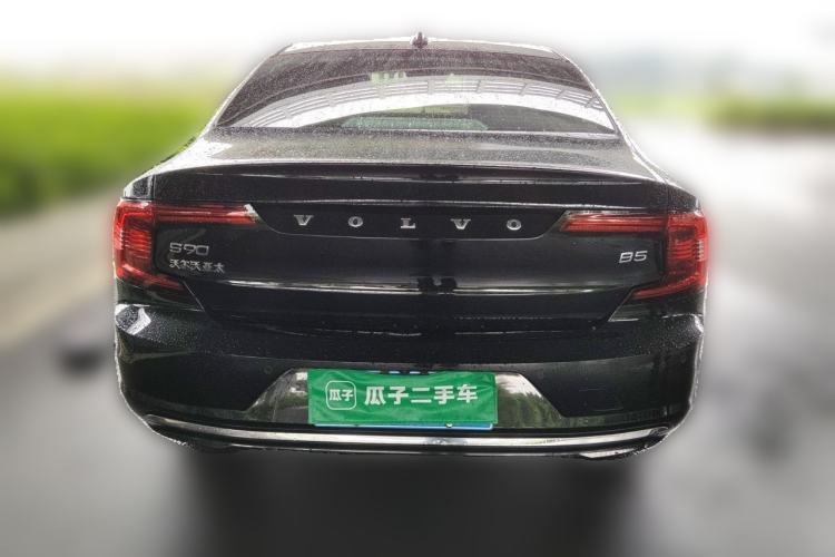 Used Volvo S90 2021 B5 Zhiyuan Luxury Edition Rear