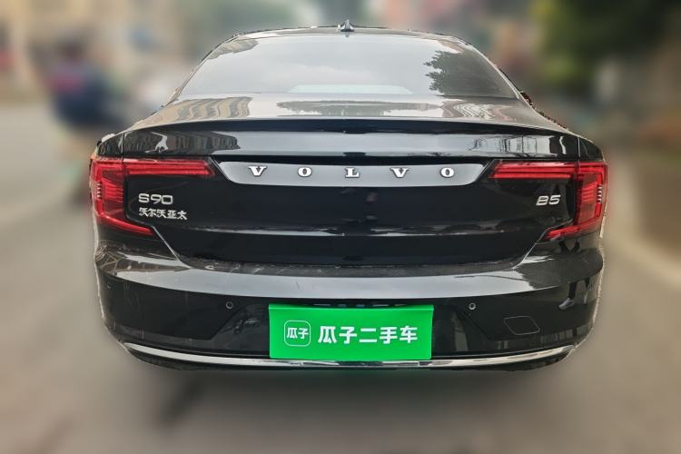 Used Volvo S90 2021 B5 Zhiyuan Luxury Edition Rear