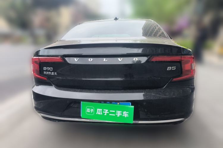 Used Volvo S90 2021 B5 Zhiyuan Luxury Edition Rear