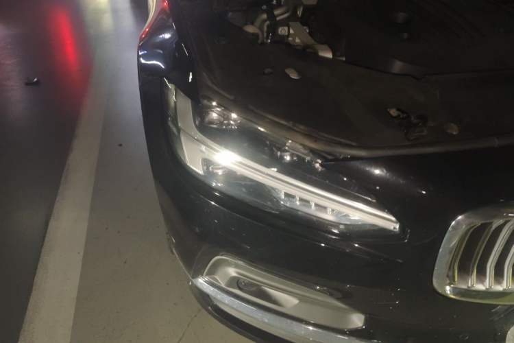 Used Volvo S90 2021 B5 Zhiyuan Luxury Edition Right Front Headlight