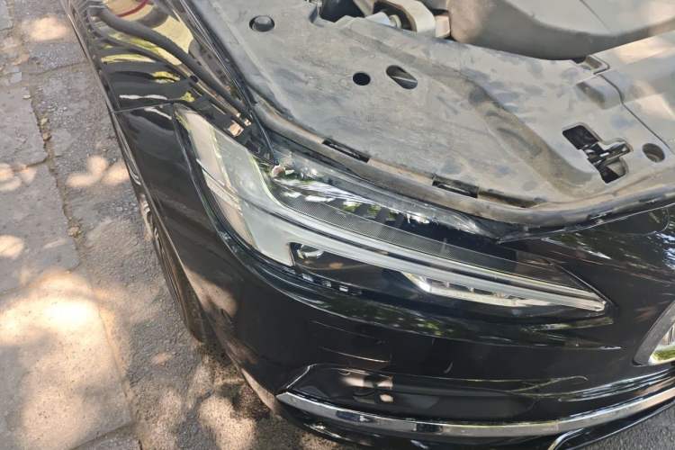 Used Volvo S90 2021 B5 Luxury Smart Edition Right Front Headlight