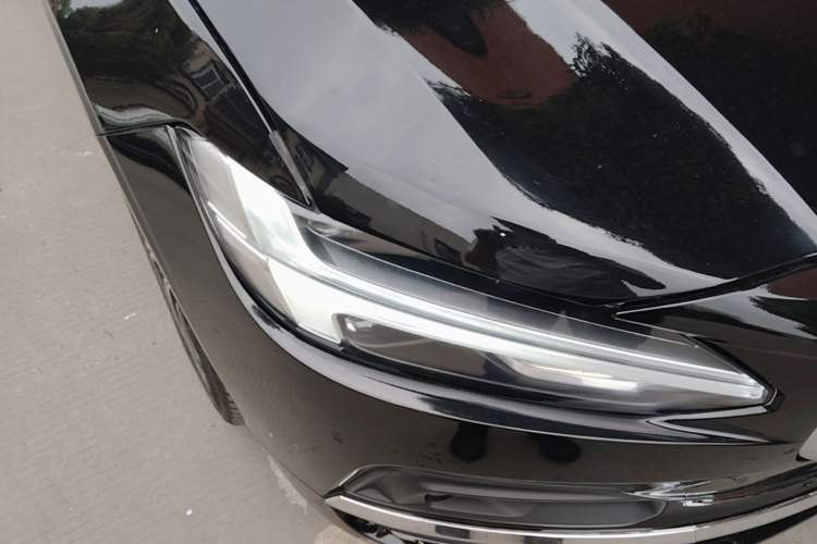Used Volvo S90 2021 B5 Zhiyuan Luxury Edition Right Front Headlight
