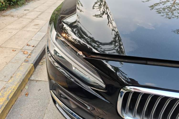 Used Volvo S90 2021 B5 Zhiyuan Luxury Edition Right Front Headlight