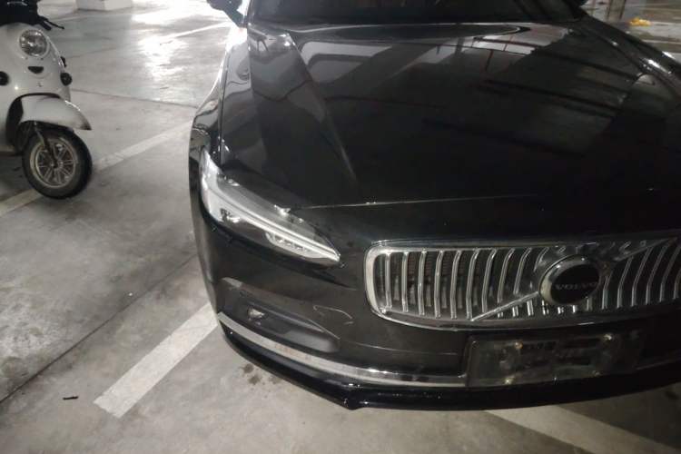 Used Volvo S90 2021 B5 Zhiyi Luxury Edition Right Front Headlight