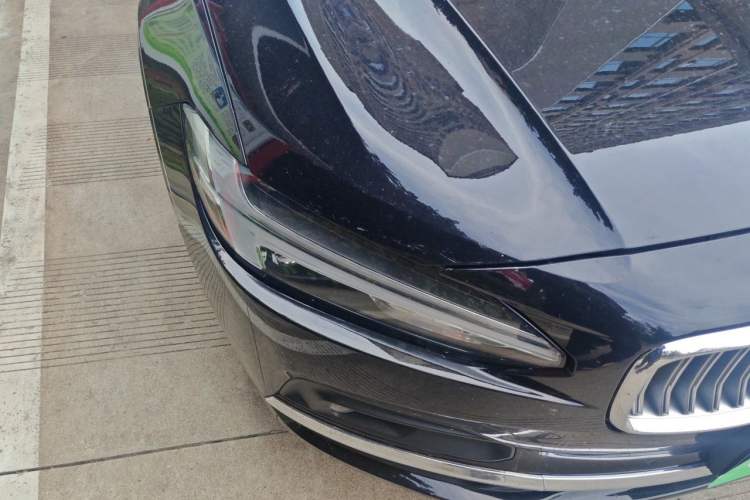 Used Volvo S90 2021 B5 Zhiyi Luxury Edition Right Front Headlight