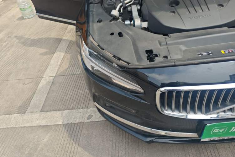 Used Volvo S90 2021 B5 Zhiyuan Luxury Edition Right Front Headlight
