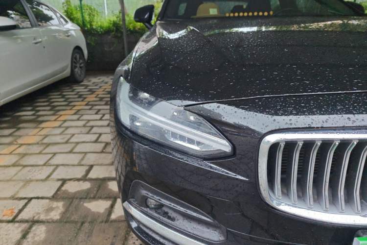 Used Volvo S90 2021 B5 Zhiyuan Luxury Edition Right Front Headlight