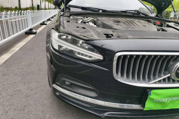 Used Volvo S90 2021 B5 Zhiyi Luxury Edition Right Front Headlight