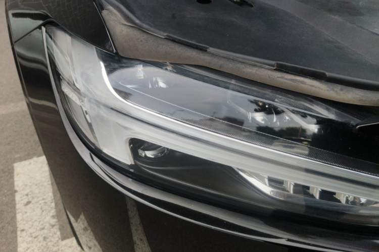 Used Volvo S90 2021 B5 Zhiyi Luxury Edition Right Front Headlight