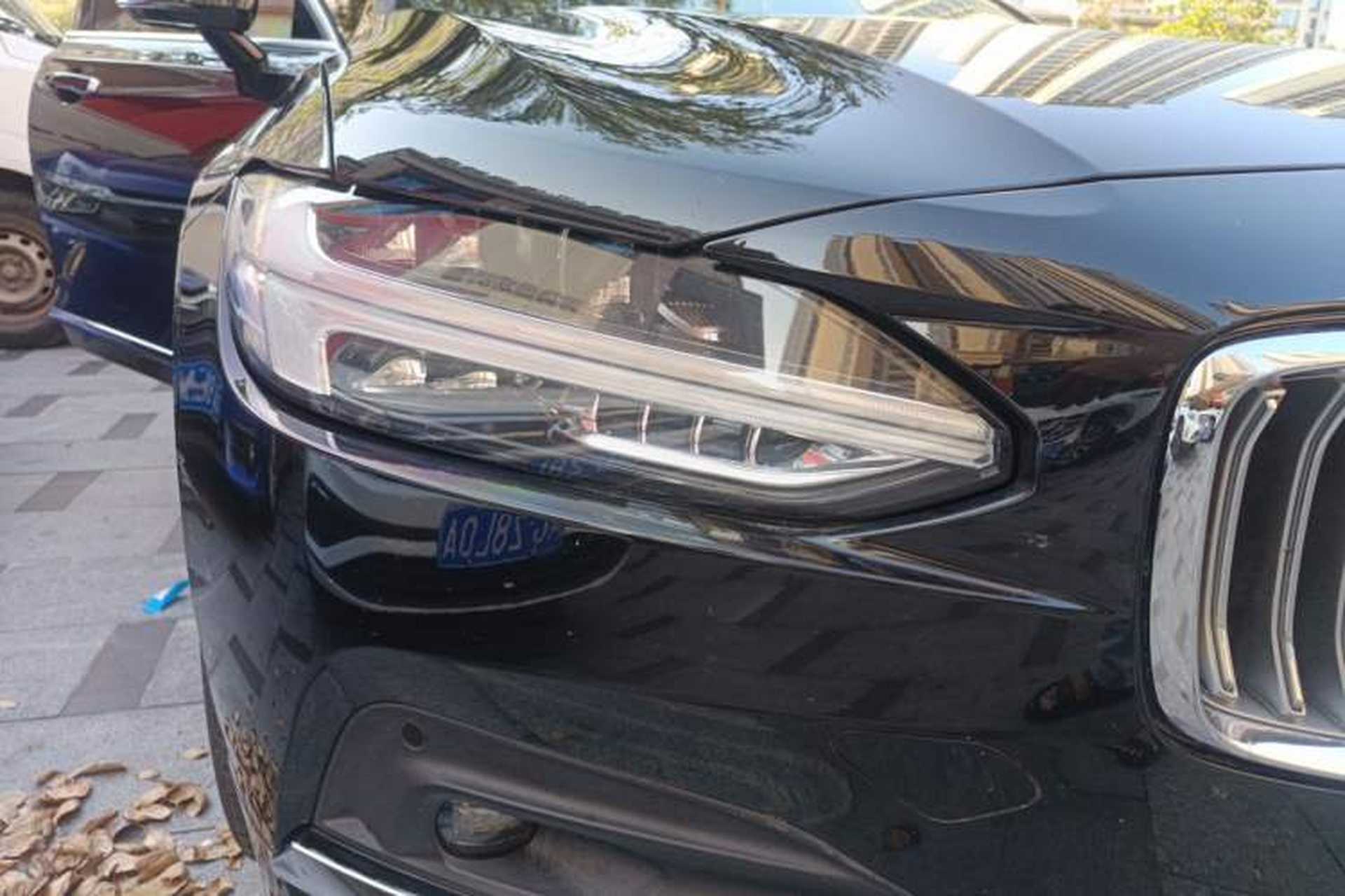 Used Volvo S90 2021 B5 Zhiyi Luxury Edition Right Front Headlight