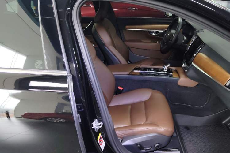 Used Volvo S90 2021 B5 Zhiyi Luxury Edition Right Front Seat