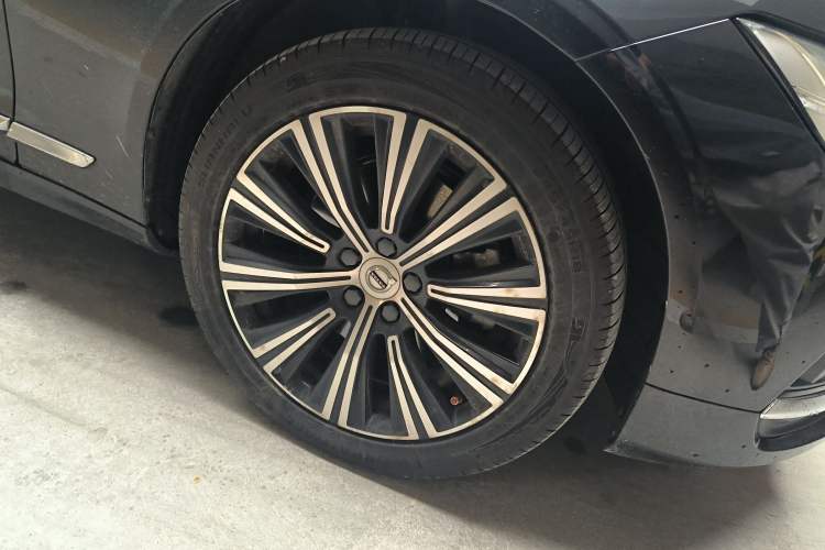 Used Volvo S90 2021 B5 Zhiyi Luxury Edition Right Front Wheel Hub