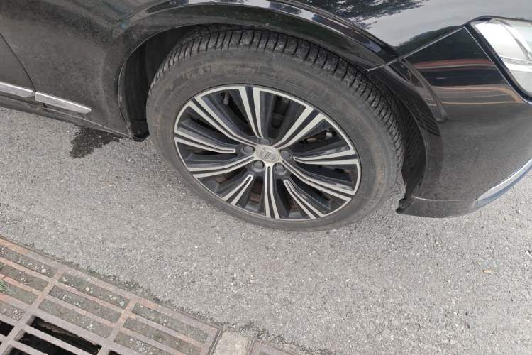 Used Volvo S90 2021 B5 Zhiyi Luxury Edition Right Front Wheel Hub