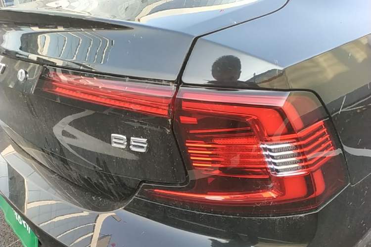 Used Volvo S90 2021 B5 Zhiyuan Luxury Edition Right Rear Taillight