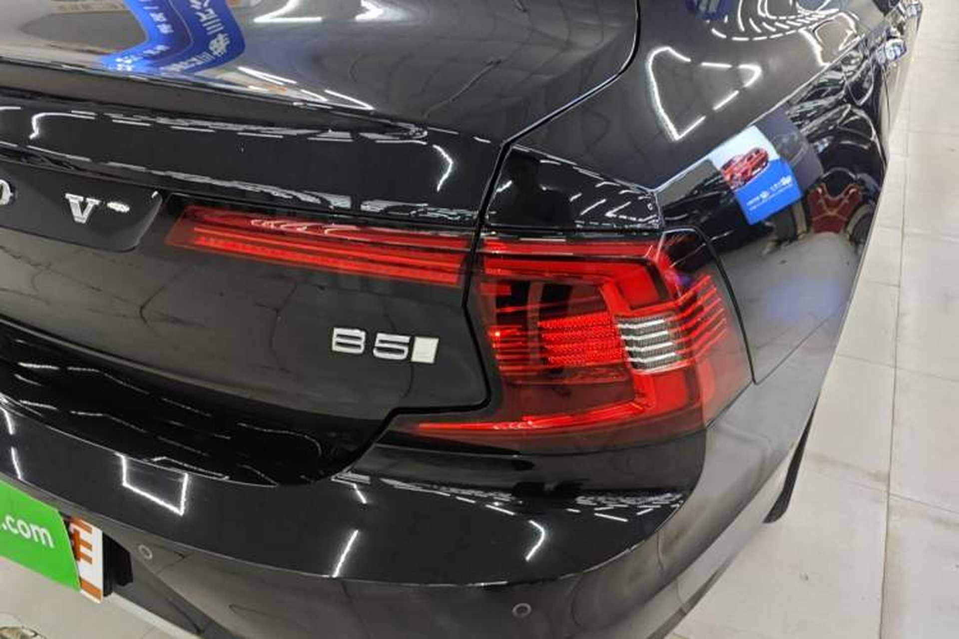 Used Volvo S90 2021 B5 Zhiyi Luxury Edition Right Rear Taillight
