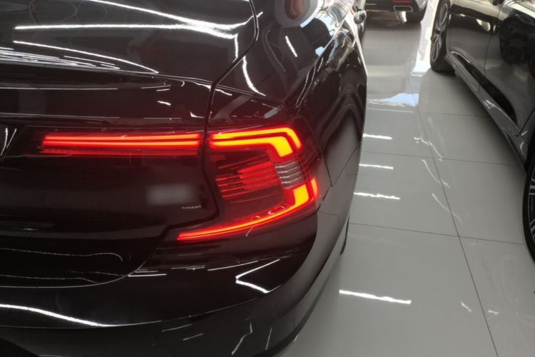 Used Volvo S90 2021 B5 Zhiyi Luxury Edition Right Rear Taillight