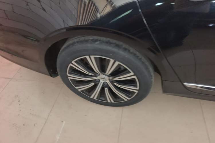 Used Volvo S90 2021 B5 Zhiyi Luxury Edition Right Rear Wheel Hub