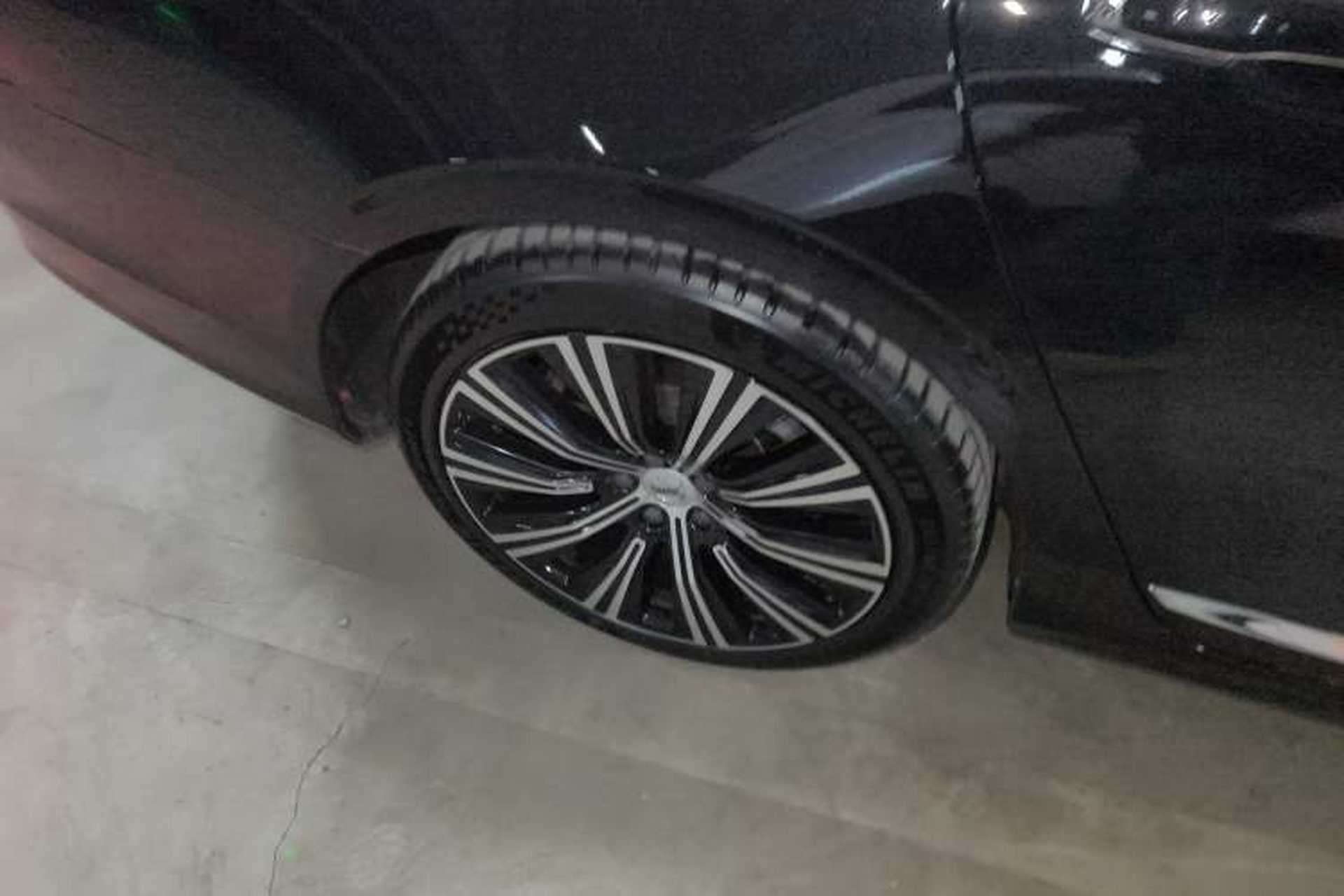 Used Volvo S90 2021 B5 Luxury Smart Edition Right Rear Wheel Hub