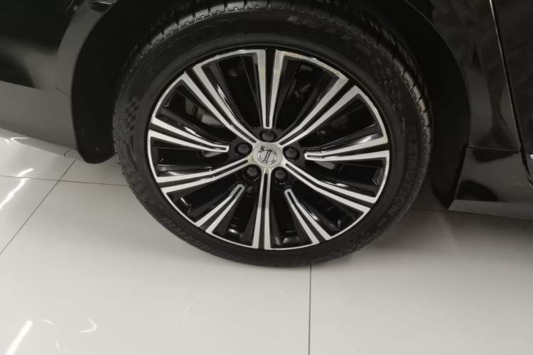 Used Volvo S90 2021 B5 Zhiyi Luxury Edition Right Rear Wheel Hub