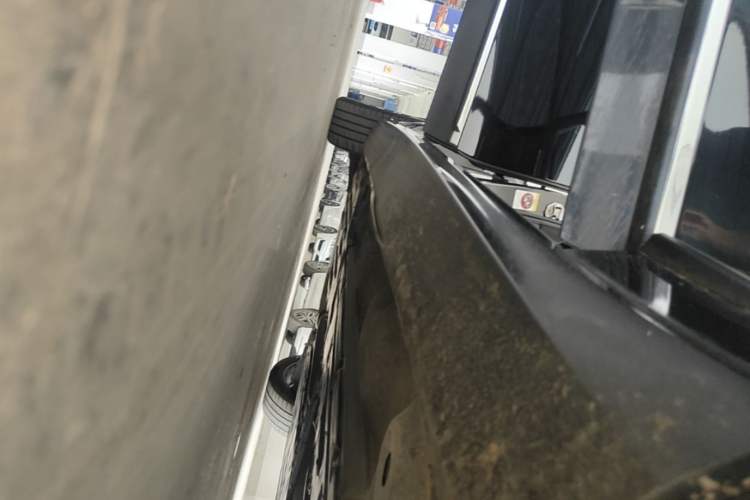 Used Volvo S90 2021 B5 Zhiyi Luxury Edition Right Side Sill