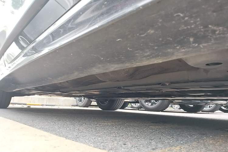Used Volvo S90 2021 B5 Zhiyi Luxury Edition Right Side Sill