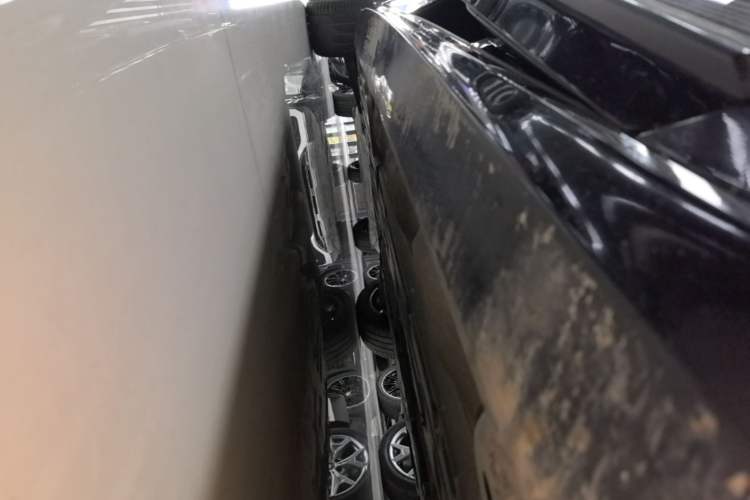 Used Volvo S90 2021 B5 Zhiyi Luxury Edition Right Side Sill