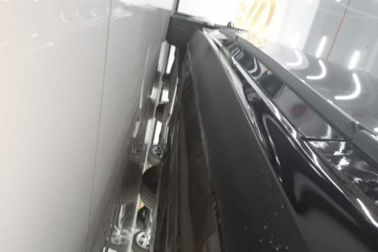 Used Volvo S90 2021 B5 Zhiyi Luxury Edition Right Side Sill