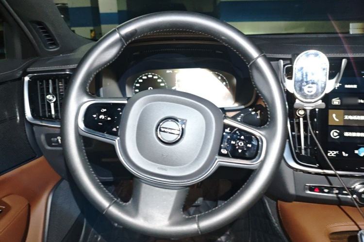Used Volvo S90 2021 B5 Zhiyuan Luxury Edition Steering Wheel