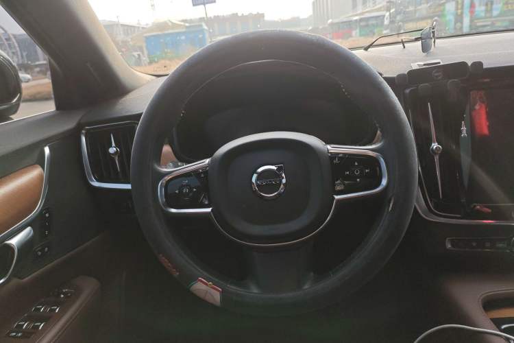 Used Volvo S90 2021 B5 Zhiyi Luxury Edition Steering Wheel