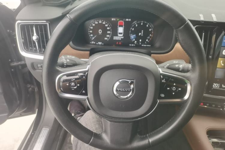 Used Volvo S90 2021 B5 Zhiyi Luxury Edition Steering Wheel