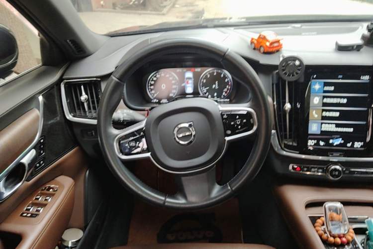 Used Volvo S90 2021 B5 Zhiyuan Luxury Edition Steering Wheel