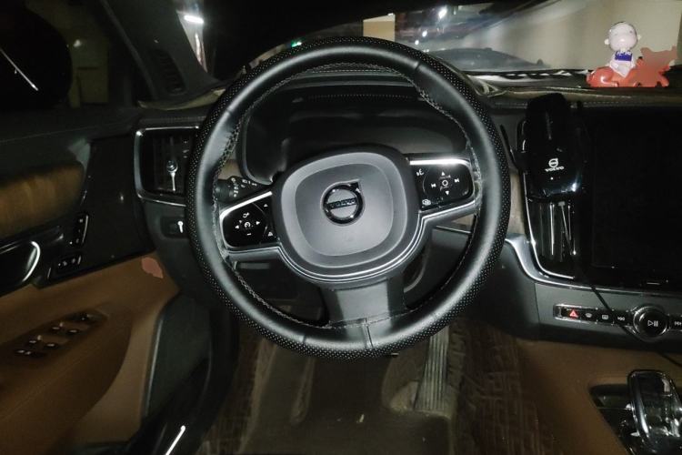 Used Volvo S90 2021 B5 Zhiyuan Luxury Edition Steering Wheel