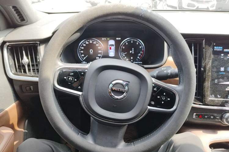 Used Volvo S90 2021 B5 Zhiyi Luxury Edition Steering Wheel