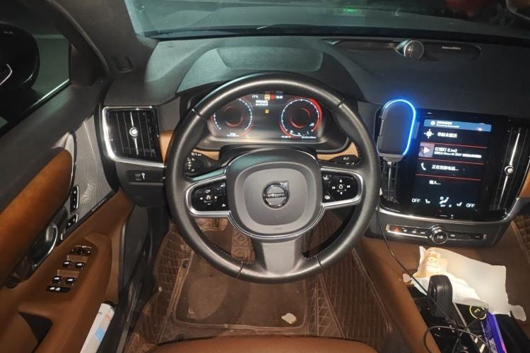 Used Volvo S90 2021 B5 Zhiyi Luxury Edition Steering Wheel